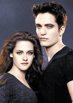 罗伯特帕丁森和女儿的图片大揭秘 他的女儿是谁 罗伯特帕丁森和女儿的图片大揭秘 他的女儿是谁