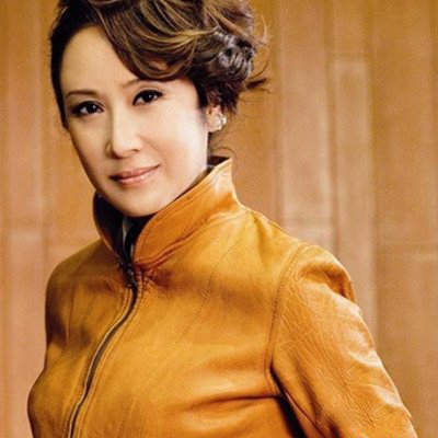 吕珊个人资料大曝光 从酒廊歌手到主流歌手的大转变