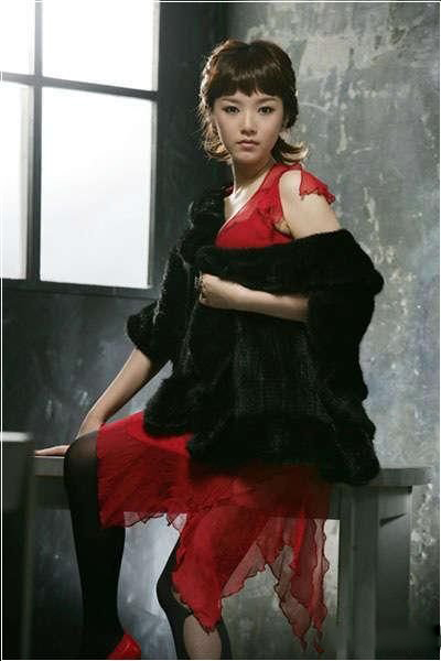 裴涩琪丝袜写真大全 自曝曾与花花公子谈过恋爱