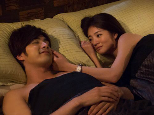 安以轩床戏剧照曝光 再度挑战强暴戏