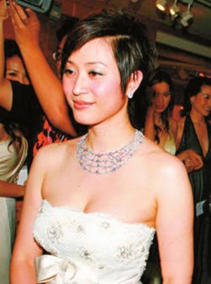 陈法蓉年轻照片曝光 陈法蓉个人资料简介 陈法蓉年轻照片曝光 陈法蓉个人资料简介