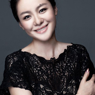 演员沈傲君近照曝光 曝丈夫是乾隆后代 演员沈傲君近照曝光 曝丈夫是乾隆后代