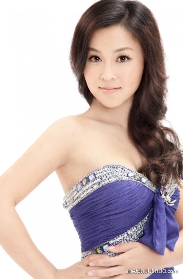 大家还记得《还珠格格》里的彩霞吗?她叫刘芳毓 大家还记得《还珠格格》里的彩霞吗?她叫刘芳毓