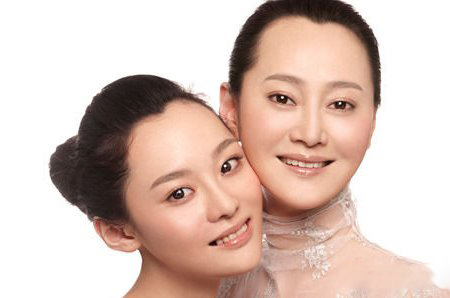 张楚楚个人资料曝光 与母亲宋佳似姐妹