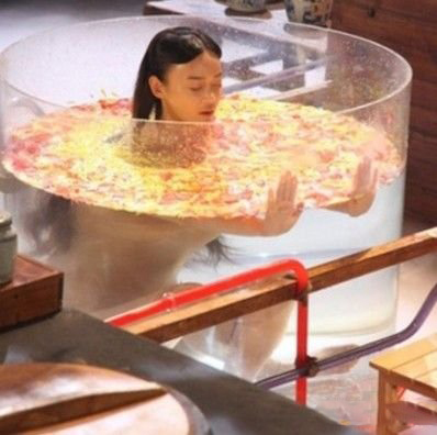 袁姗姗露点照片展示 其演过的电视剧或电影大盘点