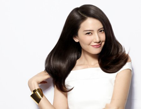 网曝高圆圆整容次数为零 称其素颜真美女 网曝高圆圆整容次数为零 称其素颜真美女