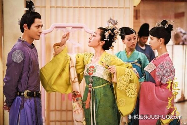 周渝民首次出演的古装剧又曝剧照啦,两位女主陈瑶和胡冰卿有点美! 周渝民首次出演的古装剧又曝剧照啦,两位女主陈瑶和胡冰卿有点美!