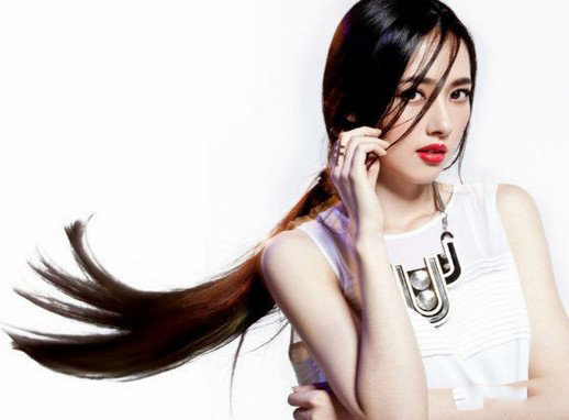 郭碧婷素颜照仍美丽动人 一举挽回整容风波