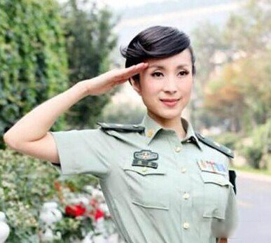 戴玉强汤灿同居是怎么回事 深入剖析汤灿个人经历 戴玉强汤灿同居是怎么回事 深入剖析汤灿个人经历
