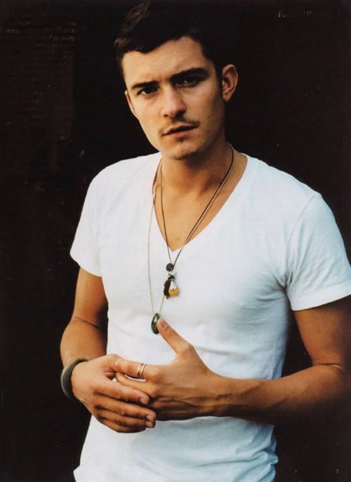 奥兰多-布鲁姆时尚写真集 展露男人真魅力