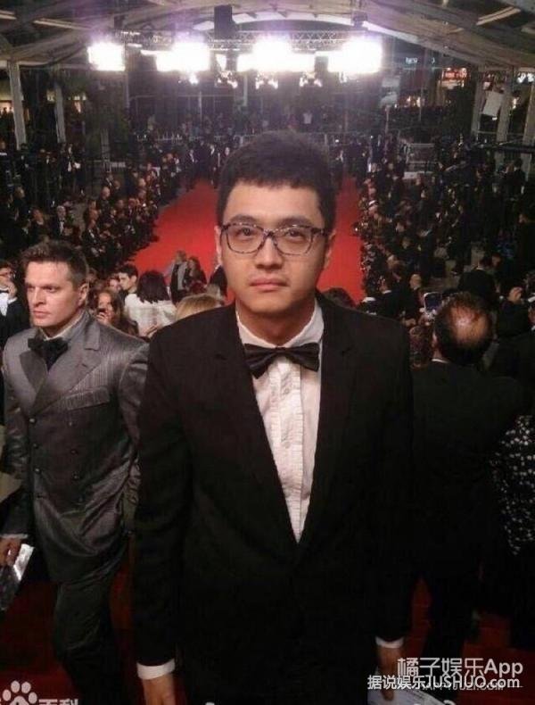 我的天啊!你和宋喆这么像出门不戴口罩会挨打的! 我的天啊!你和宋喆这么像出门不戴口罩会挨打的!