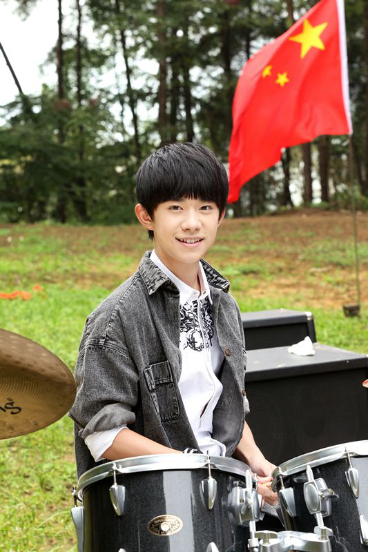 TFBOYS《少年说》写真欣赏 年轻一代蓬勃向上