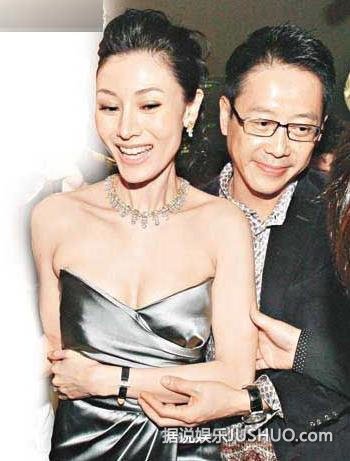 女神也老了!李嘉欣晒亲吻儿子脚丫照显老气 女神也老了!李嘉欣晒亲吻儿子脚丫照显老气