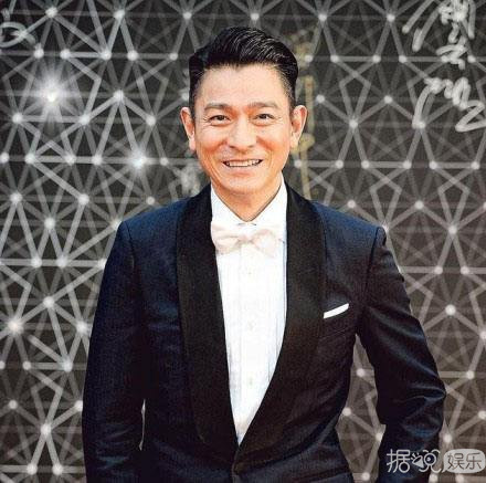 刘德华泰国坠马53天后终出院 他愿望是在年底复出开演唱会