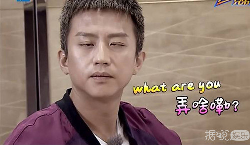 邓超被儿子等等吐槽丑 小花妹妹的回应更是让他感叹孩子白养了