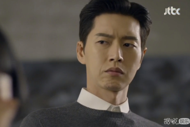 朴海镇表情包上线 莫名又get了欧巴的新型可爱点