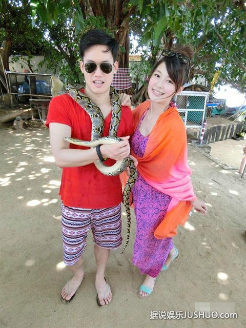 林舒语孕期与老公过二人世界性感比基尼露出迷人双峰