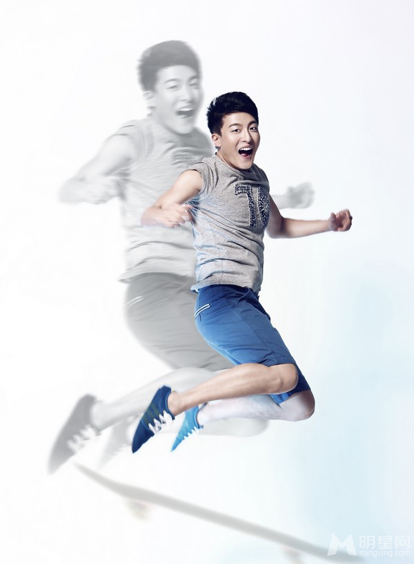 爱情公寓4孙艺洲大片肌肉尽显时尚帅气