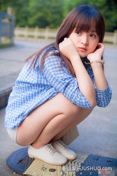 萌cry!中南林科大乖萌女孩走红 不输奶茶妹