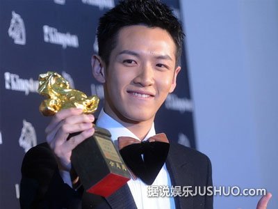 柯震东复出之路 耍帅耍酷刷颜值