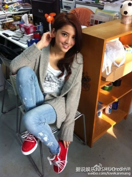 林峰女友吴千语资料简介照片