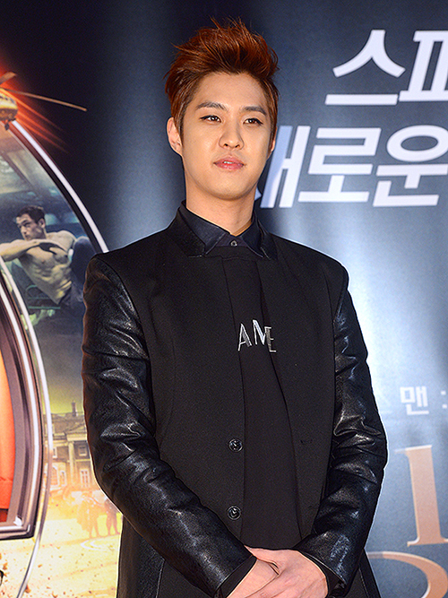 韩男团mblaq成员杨升昊被曝遭理事殴打经纪公司打人理事2年前离职