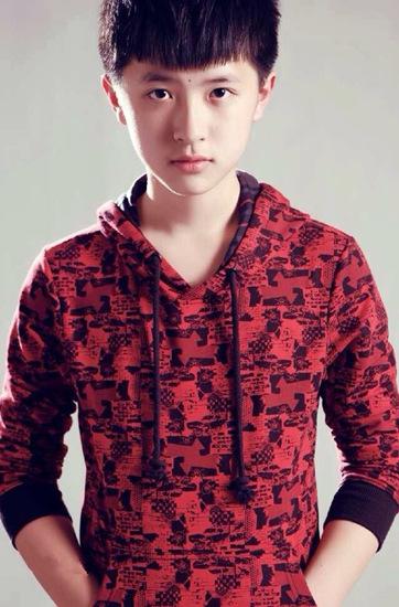 古剑奇谭少年大师兄扮演者张逸杰签约于正