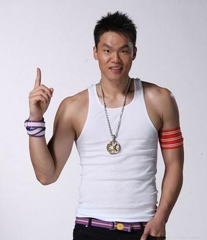 为什么朱芳雨老婆离婚爱情佳话破裂引人唏嘘不已