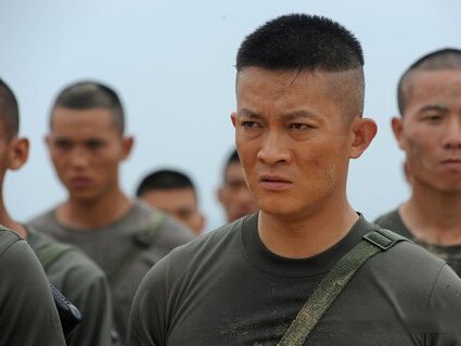 火蓝刀锋之人小鬼大蒋小鱼精彩演技 获编剧众人好评