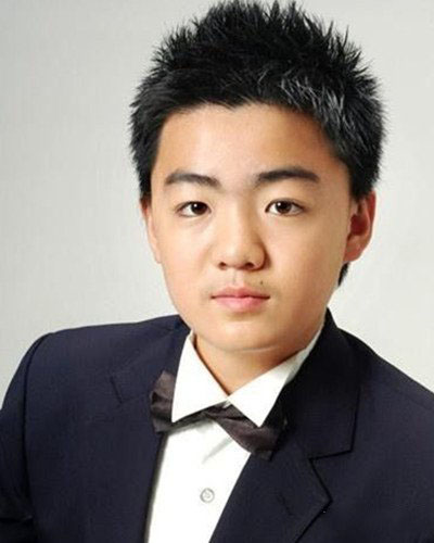 李谷一的儿子帅照曝光 揭金铁霖李谷一离婚内幕