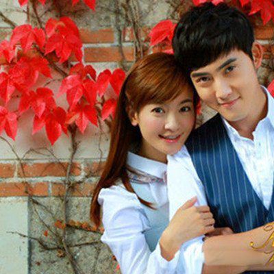 曝光李晟张睿高清合照 揭秘二人的亲密关系