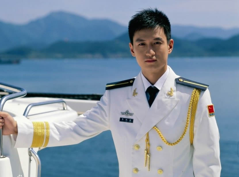 陈学冬好友李悦铭