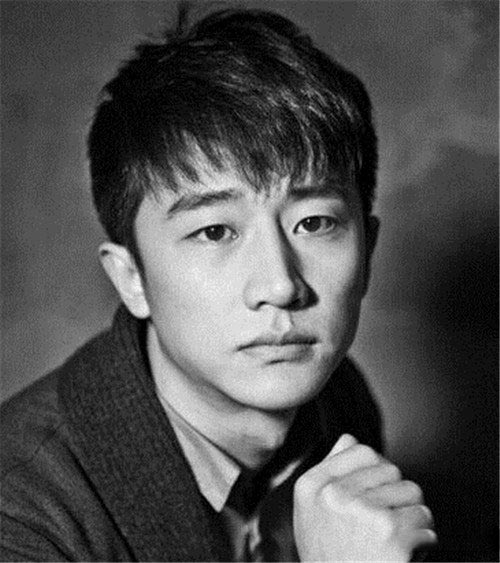 蒋雯丽出轨黄轩曝光 揭其与顾长卫离婚内幕