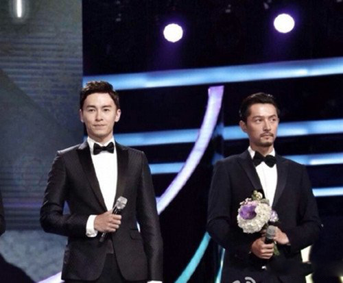 郑元畅胡歌自拍照片曝光 粉丝呼叫红颜林依晨