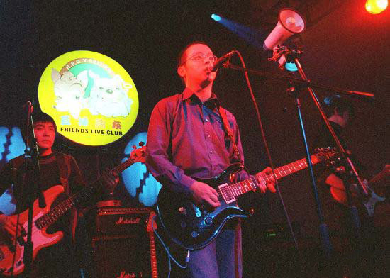 黑豹乐队窦唯离开内幕 现在李彤偶尔会与窦唯联系