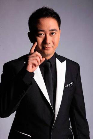 王自健相声第二班走红因调侃周立波名声大震