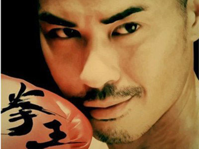 拳王郑嘉颖被轰没道德 开拍时频爆粗