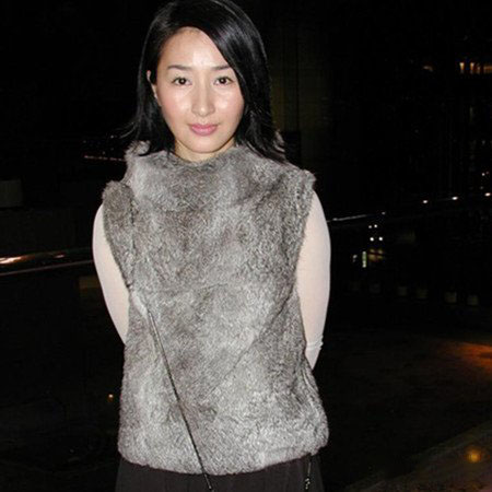 张家辉老婆关咏荷生活照欣赏自曝女儿实为二胎