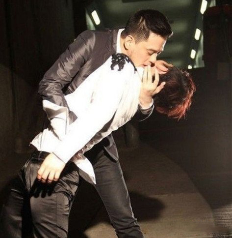 张国荣同性恋唐鹤德同性恋人生死相依