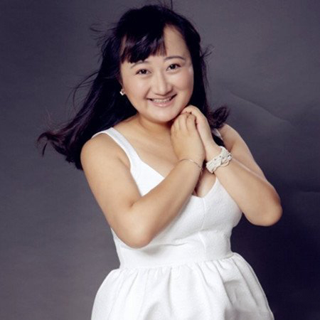 臧洪娜身高体重是多少 笑点低的胖美人走红历程揭秘