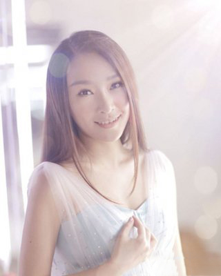 骆琦老公奚世源背景 洋老公究竟是谁